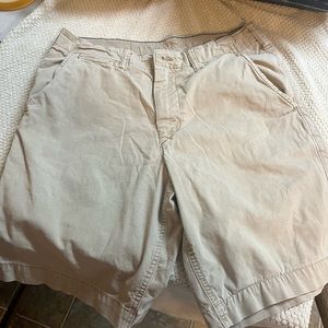 American Eagle size 32 men’s shorts